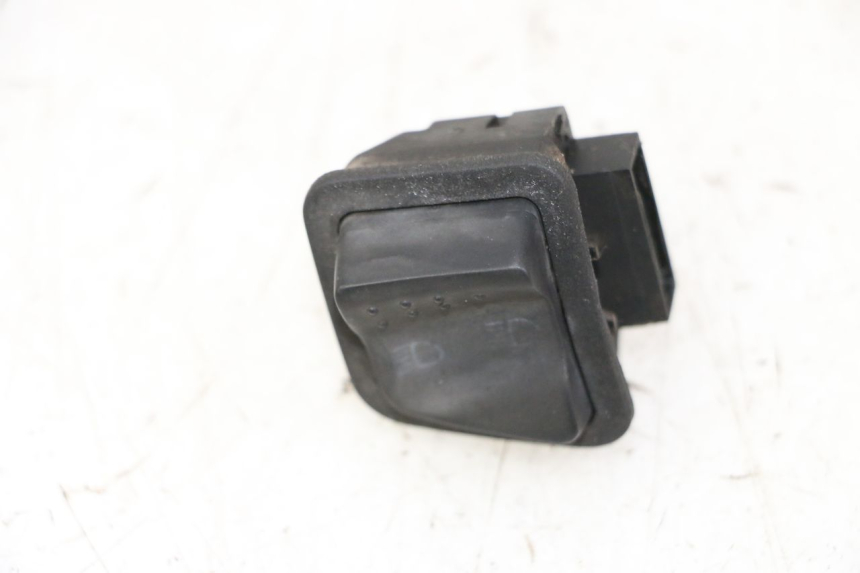 photo de HEADLIGHT HIGH BEAM SWITCH PIAGGIO XEVO - X EVO 125 (2007 - 2016)