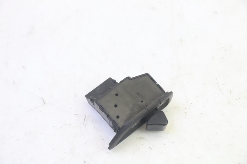 photo de ROLL LOCK SWITCH PIAGGIO MP3 HPE 350 (2018 - 2020) - Component detail