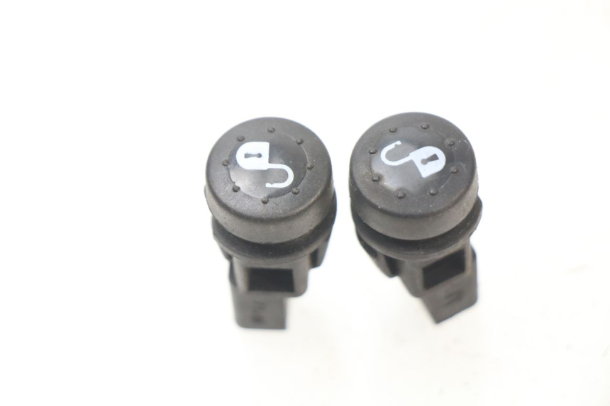 photo de SWITCH PIAGGIO VESPA GTS IE ABS 300 (2016 - 2018)