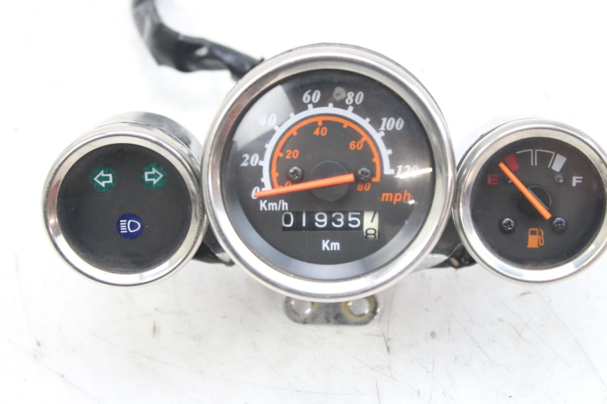 photo de SPEEDOMETER WILDLANDER BISCUIT 125 (2004 - 2010)