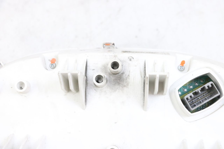 photo de SPEEDOMETER SUZUKI BURGMAN 650 (2013 - 2020)