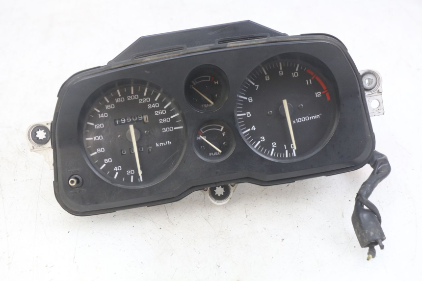 photo de SPEEDOMETER HONDA CBR F SC25 1000 (1989 - 1992)