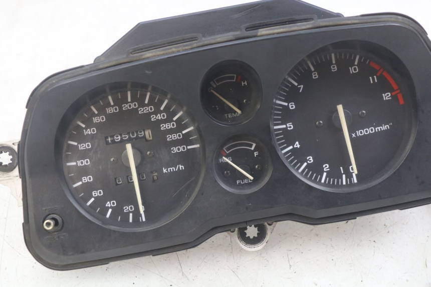 photo de SPEEDOMETER HONDA CBR F SC25 1000 (1989 - 1992)