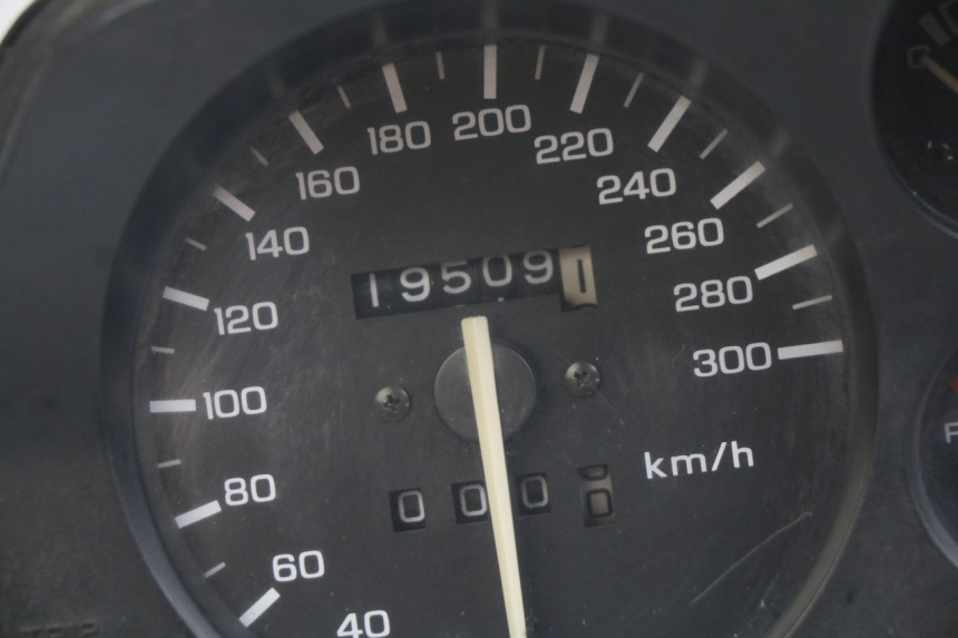 photo de SPEEDOMETER HONDA CBR F SC25 1000 (1989 - 1992)