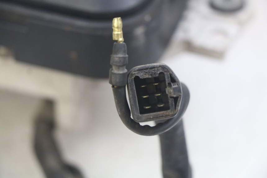photo de SPEEDOMETER HONDA CBR F SC25 1000 (1989 - 1992)