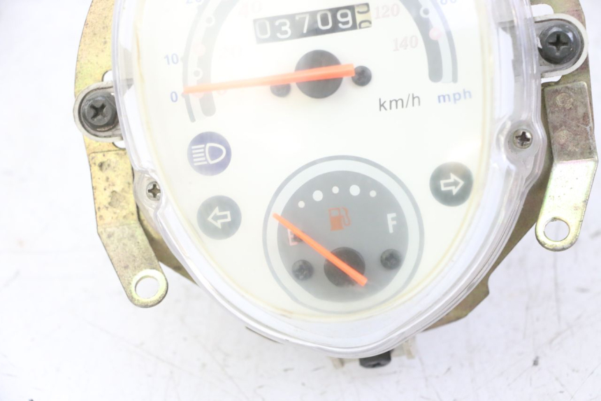 photo de SPEEDOMETER DAELIM BESBI 125 (2007 - 2008)