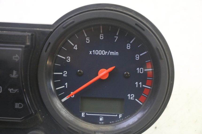 photo de SPEEDOMETER SUZUKI DL V STROM 1000 (2002 - 2007) - Alternative perspective