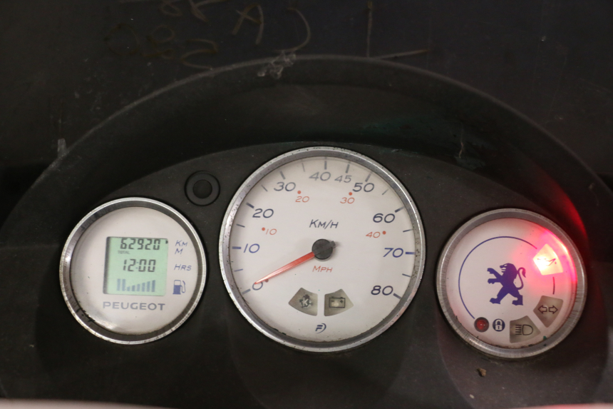 photo de SPEEDOMETER PEUGEOT ELYSTAR 50 (2002 - 2014)