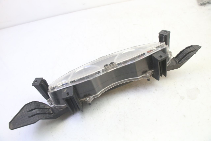 photo de SPEEDOMETER HONDA FES S-WING SWING ABS 125 (2007 - 2015)