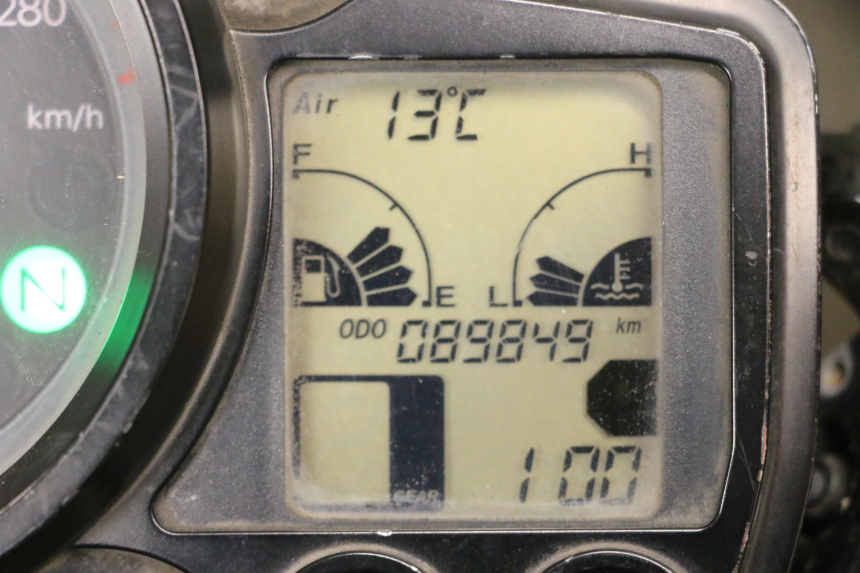 photo de SPEEDOMETER YAMAHA FJR ABS 1300 (2006 - 2012) - Zoom on usage condition