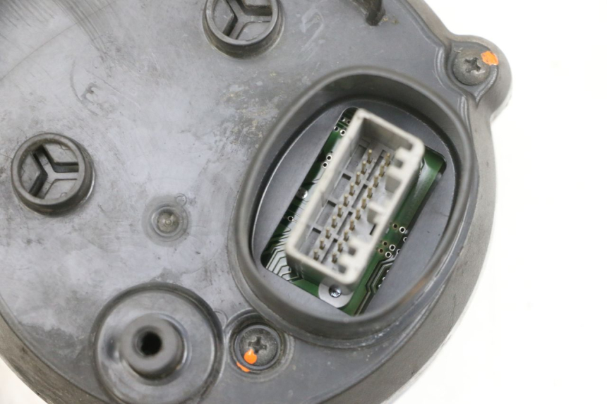 photo de SPEEDOMETER YAMAHA FJR ABS 1300 (2006 - 2012) - Additional view of the item