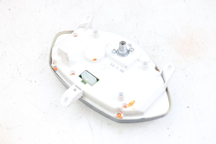 photo de SPEEDOMETER MBK FLAME X 125 (2007 - 2016) - Alternative perspective