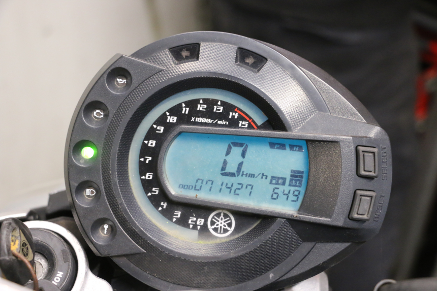 photo de SPEEDOMETER YAMAHA FZ6 N FAZER 600 (2004 - 2006)