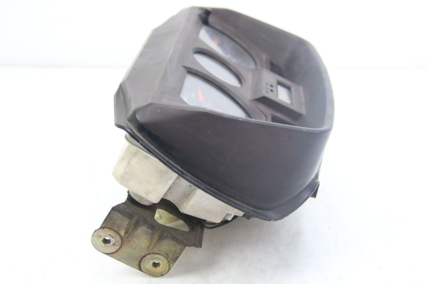 photo de SPEEDOMETER SUZUKI GSX-F GSX  F 1100 (1988 - 1994)