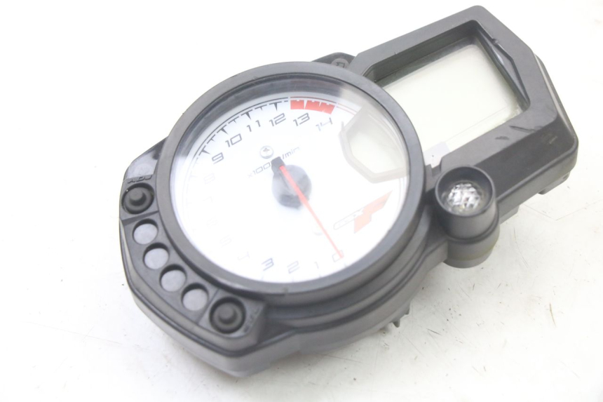 photo de SPEEDOMETER SUZUKI GSX F GSXF 650 (2007 - 2015)