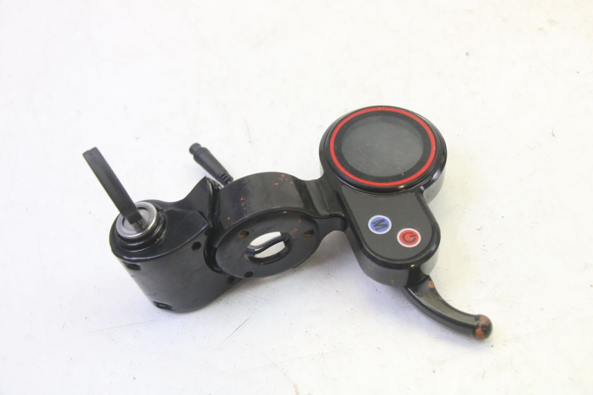 photo de SPEEDOMETER HITWAY H5 1