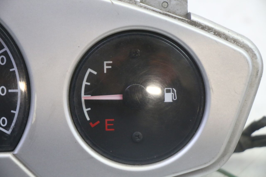 photo de SPEEDOMETER DAELIM HISTORY 125 (2001 - 2002)