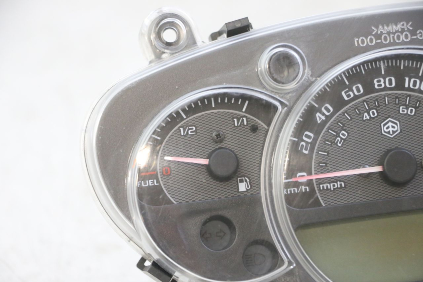 photo de SPEEDOMETER PIAGGIO IE MP3 YOURBAN 300 (2011 - 2016)
