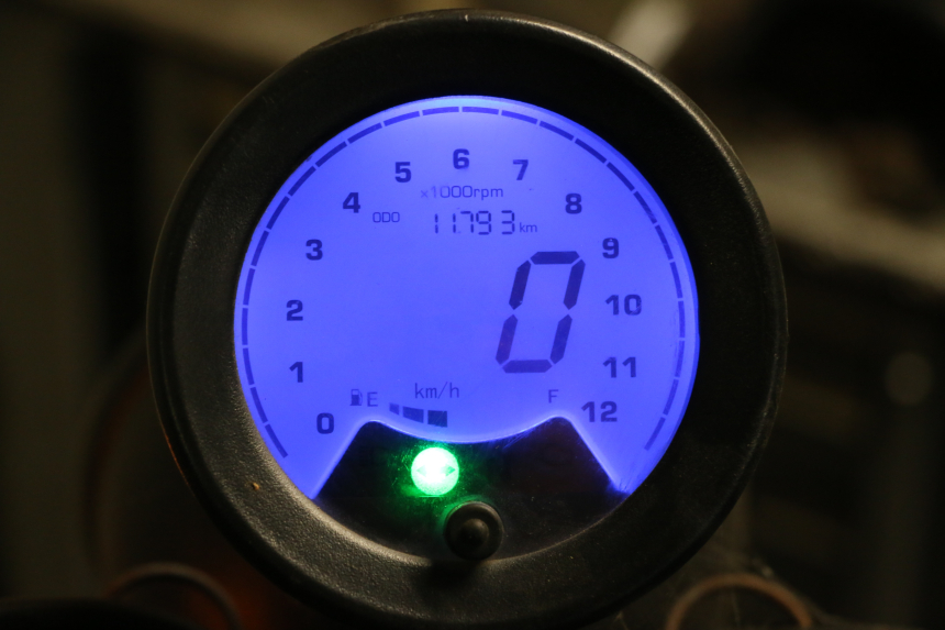 photo de SPEEDOMETER KEEWAY K-LIGHT KLIGHT 125 (2018 - 2025) - Zoom on usage condition