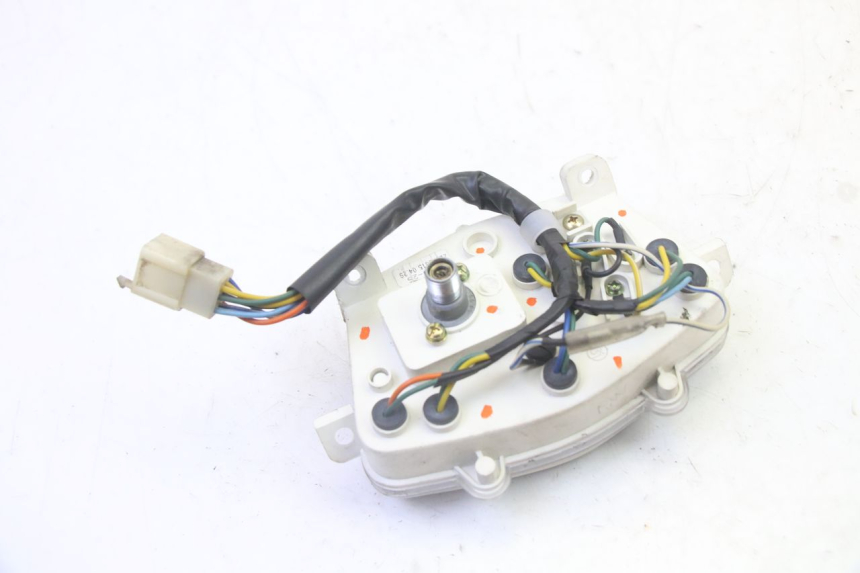 photo de SPEEDOMETER PEUGEOT KISBEE 2T 50 (2010 - 2017)