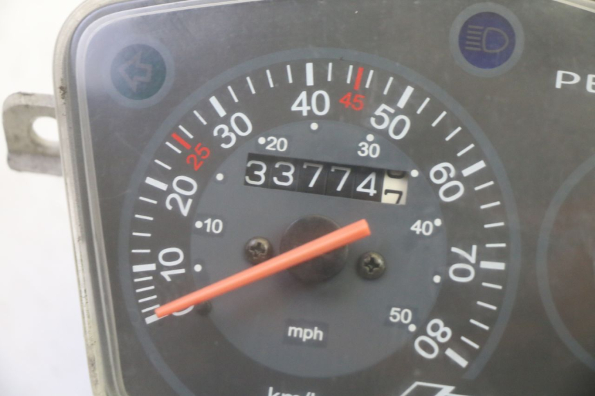 photo de SPEEDOMETER PEUGEOT KISBEE 4T 50 (2010 - 2017) - Component detail
