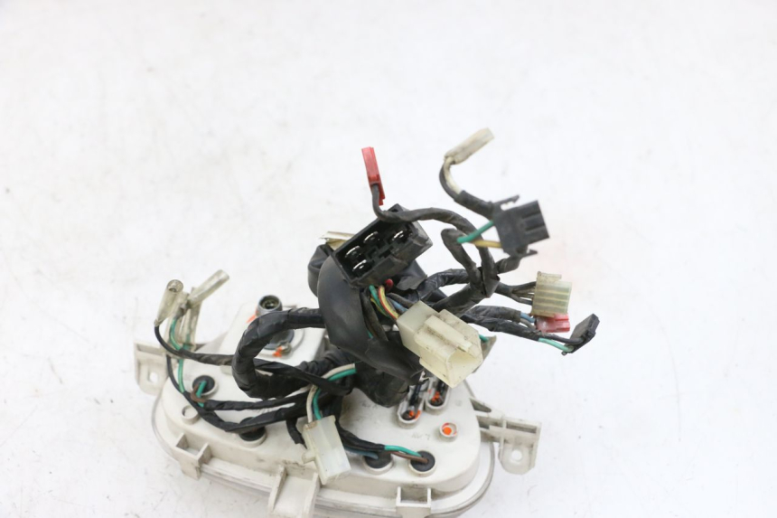 photo de SPEEDOMETER KYMCO LIKE 125 (2009 - 2016) - Surface and material condition