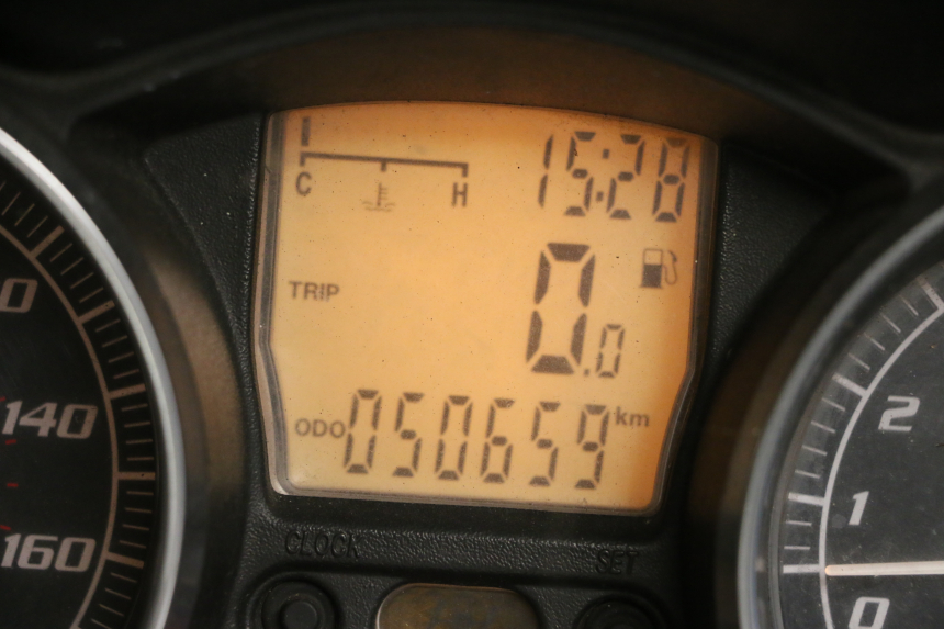 photo de SPEEDOMETER PIAGGIO MP3 LT 400 (2007 - 2012)