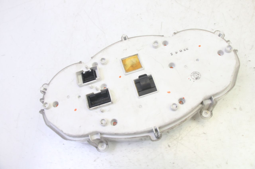 photo de SPEEDOMETER PIAGGIO MP3 RL 250 (2007 - 2010)