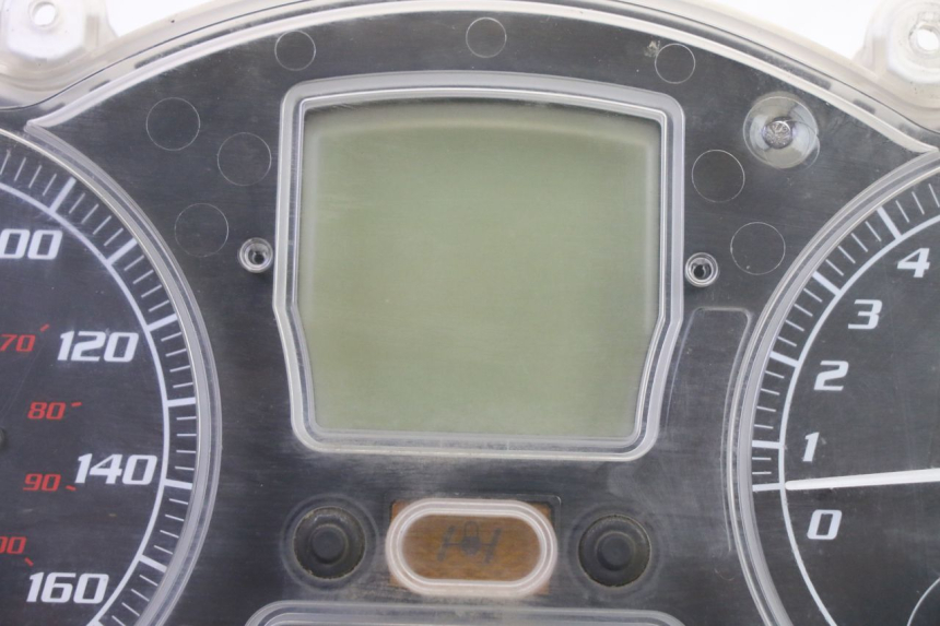 photo de SPEEDOMETER PIAGGIO MP3 RL 250 (2007 - 2010) - Zoom on usage condition