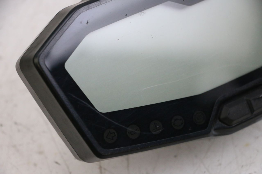 photo de SPEEDOMETER YAMAHA MT-07 MT07 ABS 700 (2018 - 2020) - Technical close-up