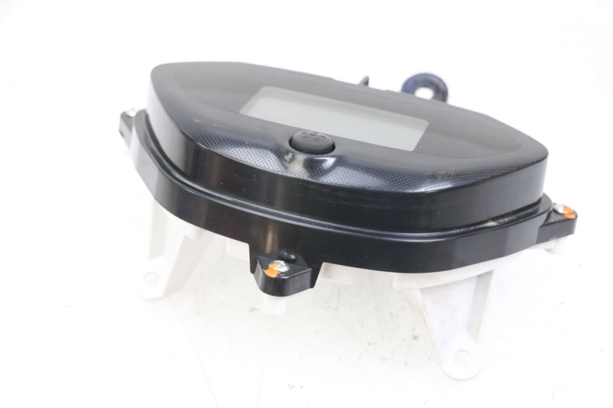 photo de SPEEDOMETER YAMAHA NEO'S CORE 1 (2022 - 2026) - Zoom on usage condition