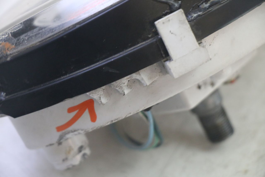 photo de SPEEDOMETER SYM ORBIT III 3 4T 50 (2021 - 2025) - Fixing points details