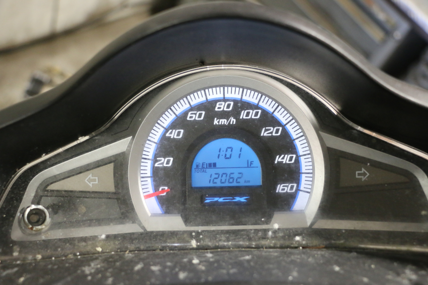 photo de SPEEDOMETER HONDA PCX (JF57/JF64) 125 (2014 - 2018)