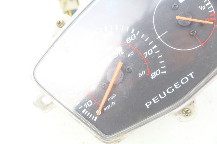 photo de SPEEDOMETER PEUGEOT KISBEE 4T 50 (2018 - 2022)