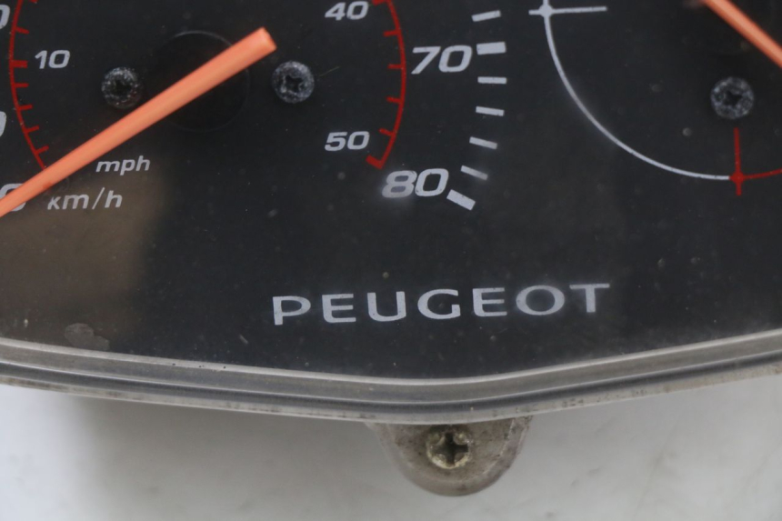 photo de SPEEDOMETER PEUGEOT KISBEE 4T 50 (2018 - 2022)