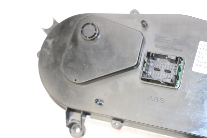 photo de SPEEDOMETER PEUGEOT SATELIS 125 (2013 - 2018)