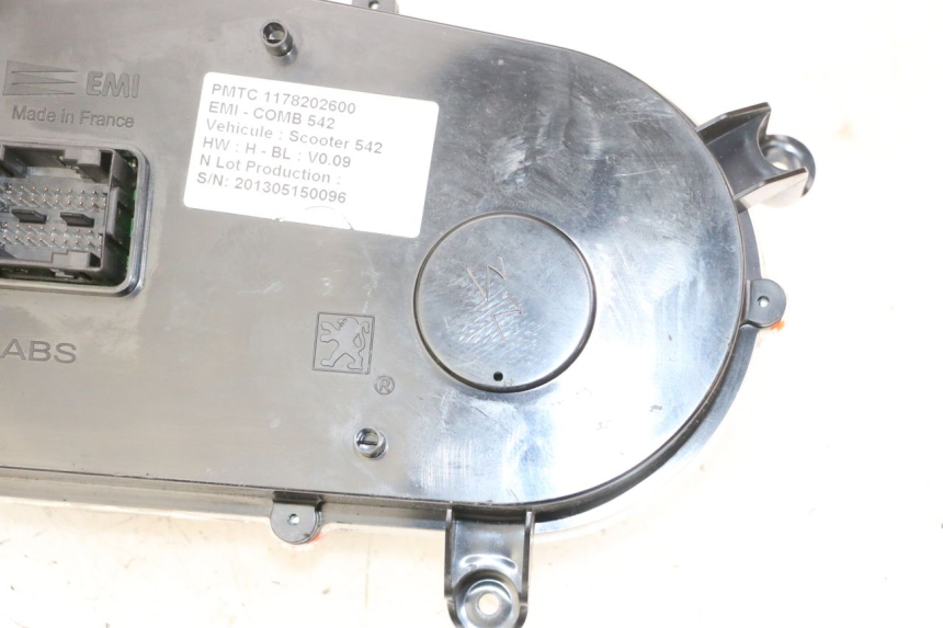 photo de SPEEDOMETER PEUGEOT SATELIS 125 (2013 - 2018)