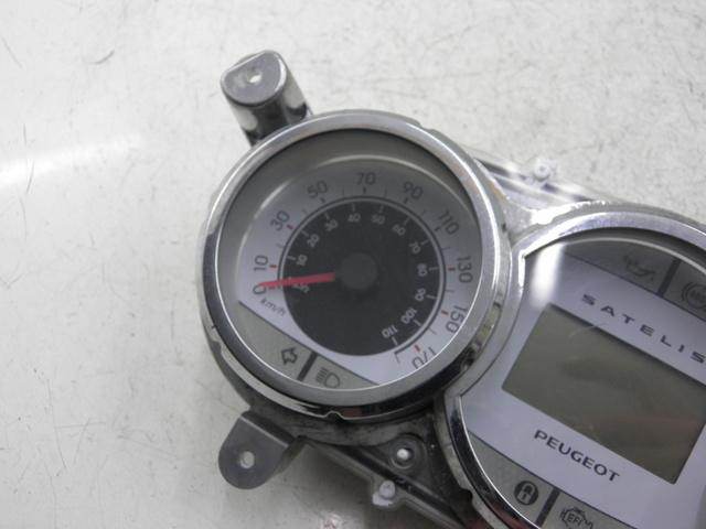 photo de SPEEDOMETER PEUGEOT SATELIS 125 (2006 - 2009)