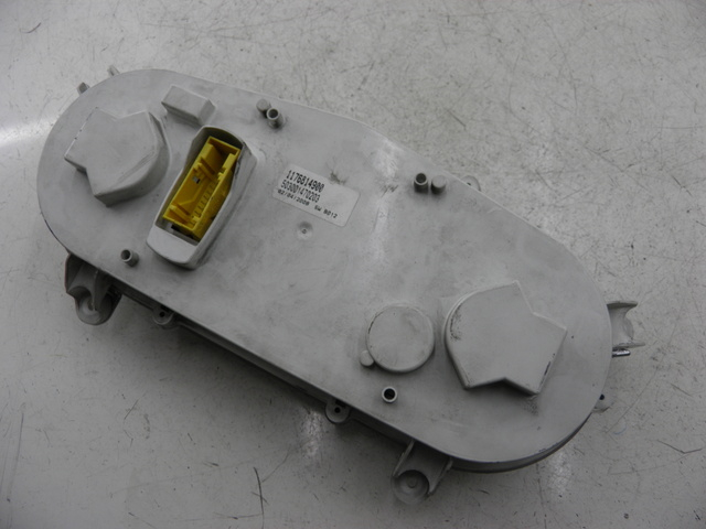 photo de SPEEDOMETER PEUGEOT SATELIS 125 (2006 - 2009)