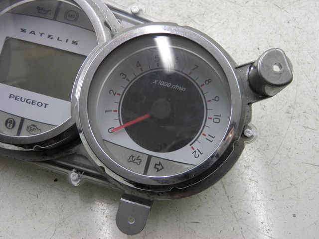 photo de SPEEDOMETER PEUGEOT SATELIS 125 (2006 - 2009)