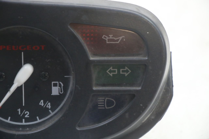 photo de SPEEDOMETER PEUGEOT TREKKER TKR 50 (2005 - 2014)