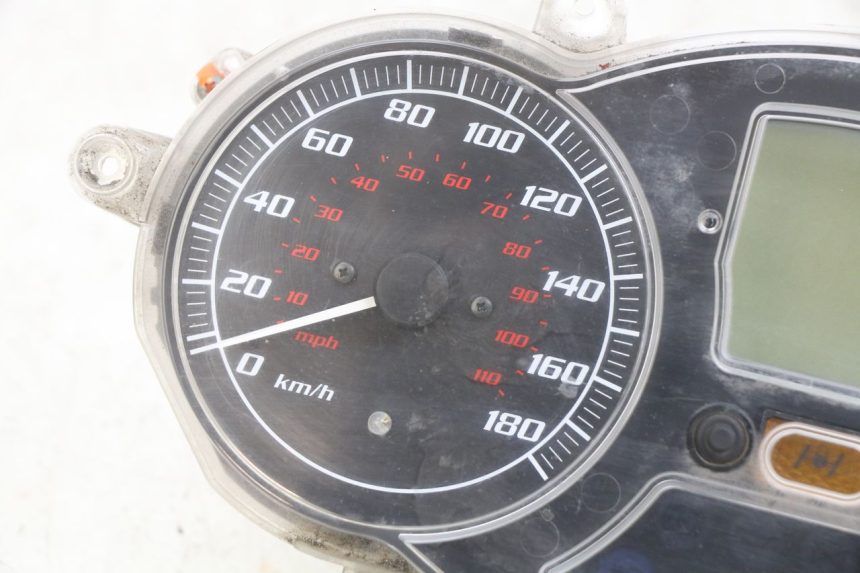 photo de SPEEDOMETER PIAGGIO MP3 LT 400 (2007 - 2012)