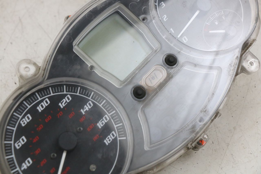 photo de SPEEDOMETER PIAGGIO MP3 LT 400 (2007 - 2012)