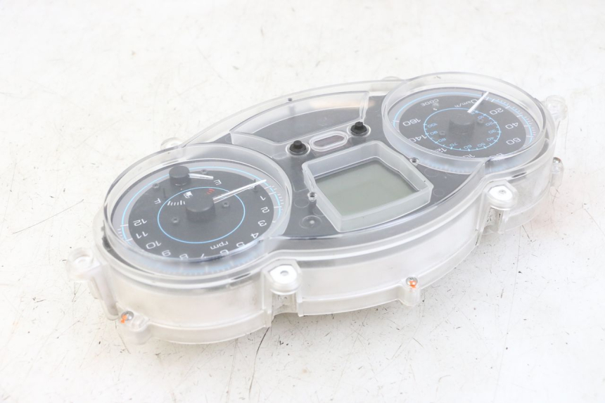 photo de SPEEDOMETER PIAGGIO XEVO - X EVO 125 (2007 - 2016)