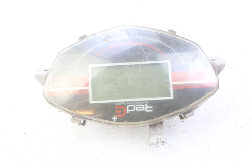 photo de SPEEDOMETER RED ELECTRIC RED E PRO 1 (2017 - 2019)