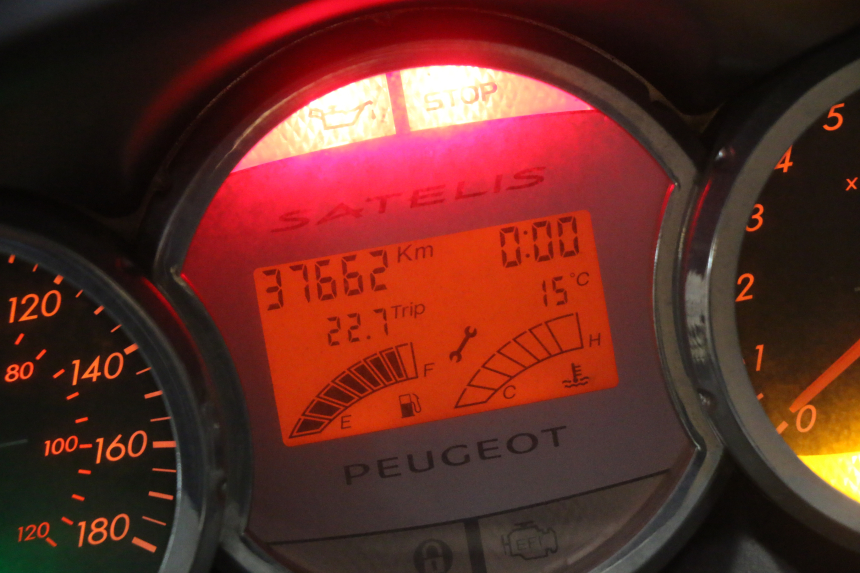 photo de SPEEDOMETER PEUGEOT SATELIS 300 (2012 - 2015)