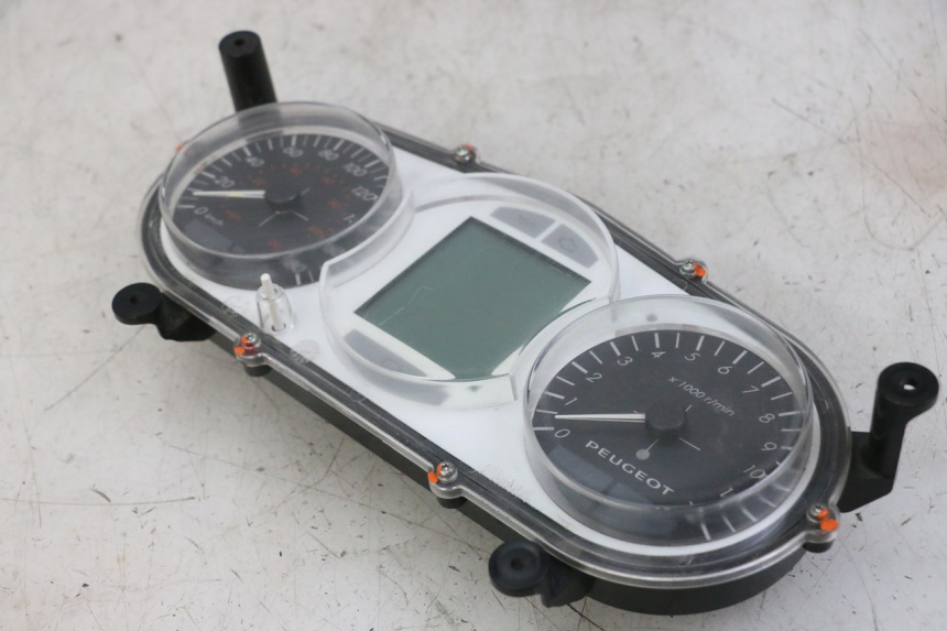photo de SPEEDOMETER PEUGEOT SATELIS 125 (2013 - 2018)