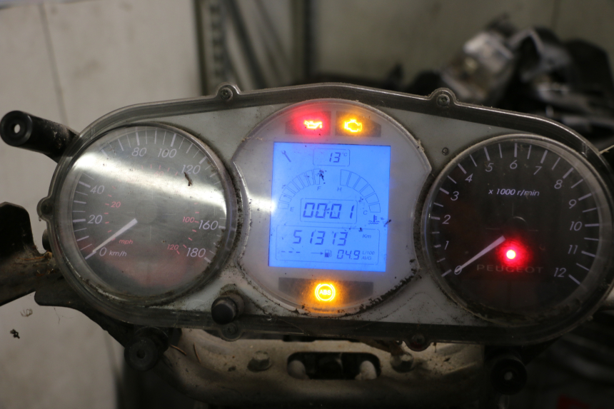 photo de SPEEDOMETER PEUGEOT SATELIS 125 (2013 - 2018)