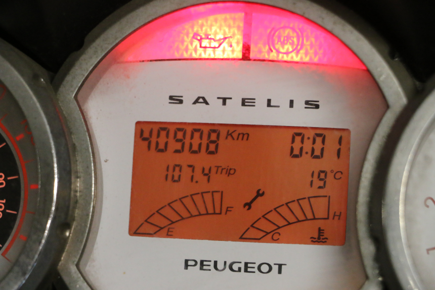 photo de SPEEDOMETER PEUGEOT SATELIS 125 (2006 - 2009)