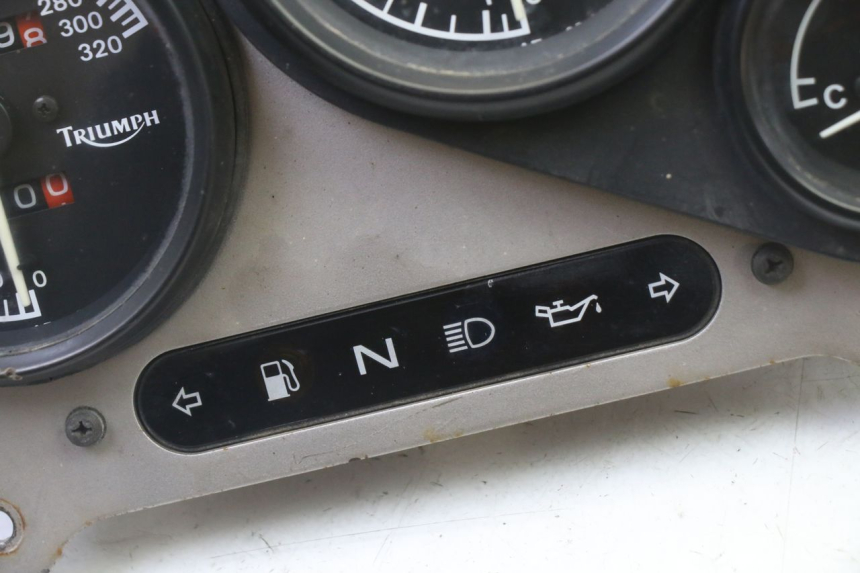photo de SPEEDOMETER TRIUMPH SPRINT 900 (1995 - 1998)